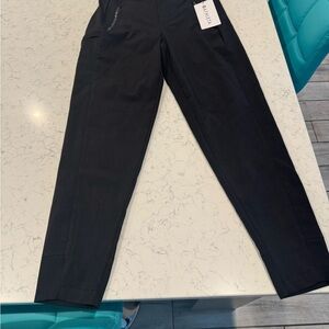 Athleta Black Ankle-Length Cropped Pants